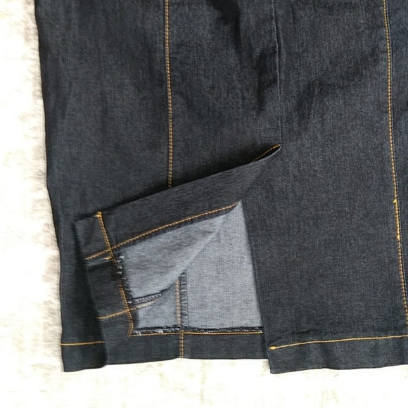 Bisou Bisou Pleated Denim Jean Skirt 6 Dark Wash Blue - Picture 8 of 14